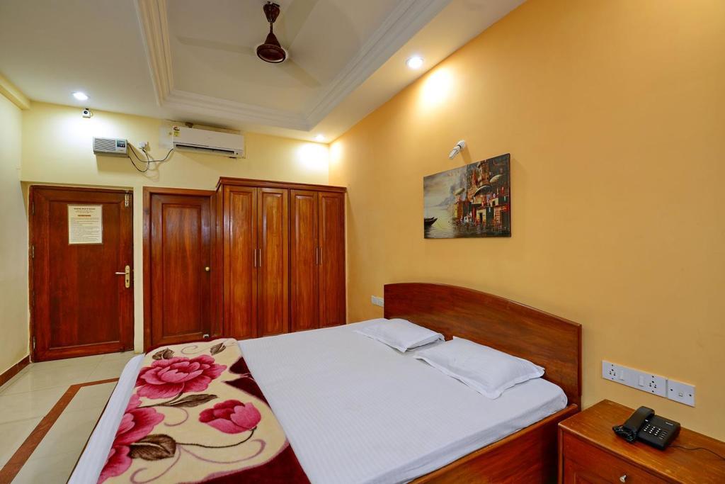 Marina Beach House Hotel Puri Luaran gambar